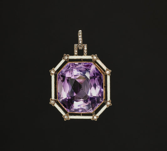 The Straight Answer: Will Brass Jewelry Tarnish?