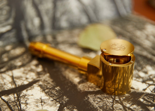 Slow Smoking with Brass Pipes