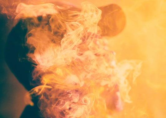 Pipe VS. Bong for Smoking Weed: A Fair Comparison